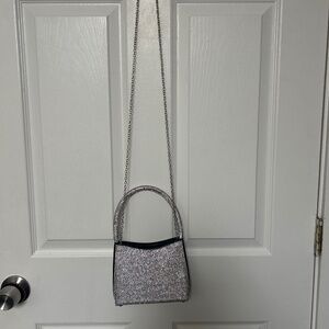 Beautiful dining purse to go out for a nice dinner or dancing